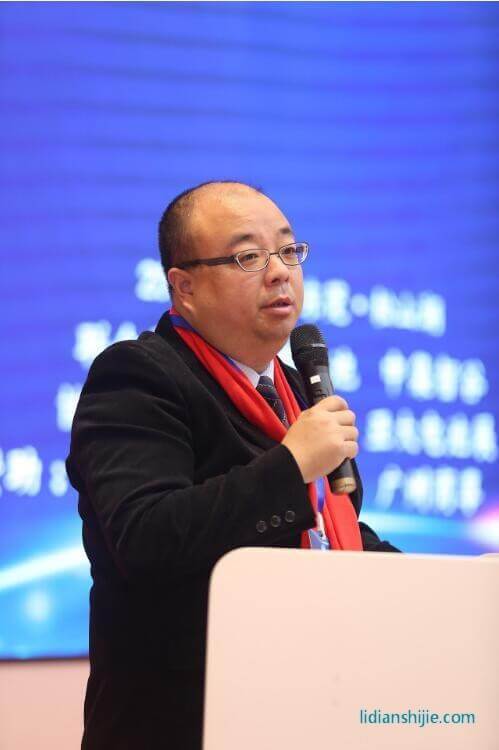 正業科技范斌當選為協會第一位、同時也是目前唯一一位常務副會長。范總在致辭中言辭懇切,表示將與其他領導一起帶領秘書處更進一步做好協會未來的工作